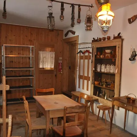 Chasa Genuina Apartman